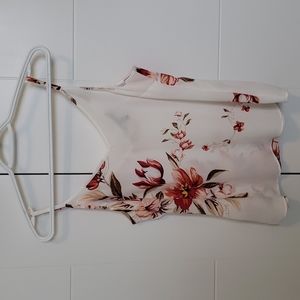 White House Black Market Floral Chiffon top 6P